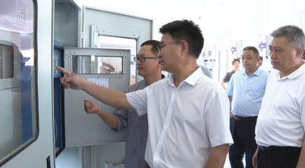 孟艷清調(diào)研化工園區(qū)環(huán)境檢測(cè)中心，聚焦“一企一管”與環(huán)保設(shè)備制造協(xié)同發(fā)展